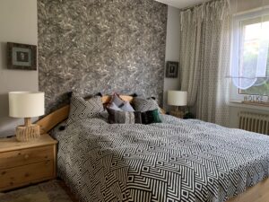Schlafzimmer Nr. 1: mit Doppelbett 180x200cm
