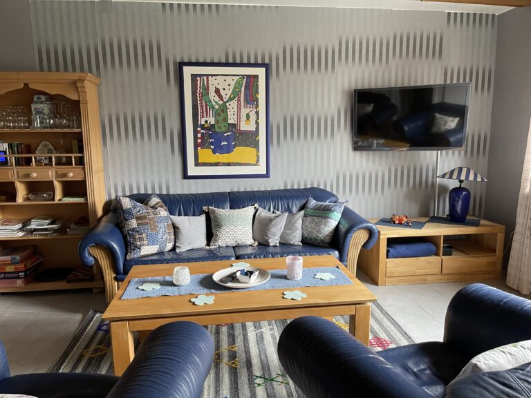 App-2 Wohnzimmer