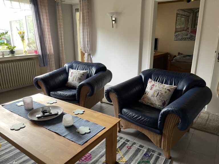App-2 Wohnzimmer