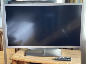 TV Philips S Q552.2E LA FullHD inkl. Tuner 89€
